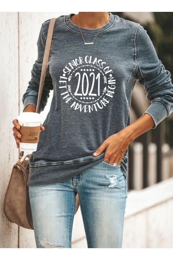 Senior Class of 2021 Slogan Print Women's Gray Sweatshirt Round Neck Long Sleeve Sweatshirt
